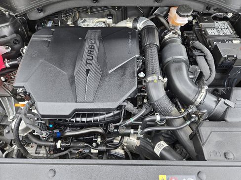 Certified 2023 Kia Sorento SX image 32