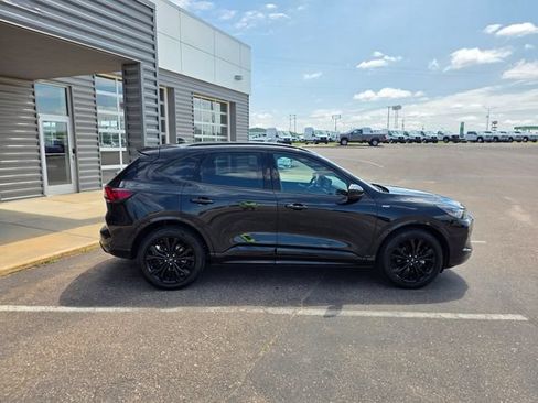 Used 2024 Ford Escape ST-Line Elite w/ Premium Technology Package AWD/4WD image 8