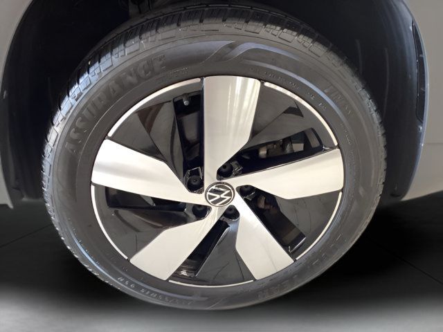 Certified 2024 Volkswagen Taos S AWD/4WD image 26