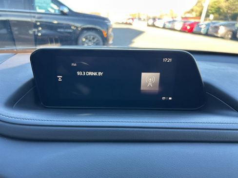 Used 2024 MAZDA CX-30 AWD 2.5 S w/ Select Sport Pkg image 18