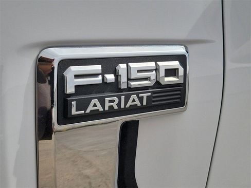 Used 2023 Ford F150 Lariat image 12