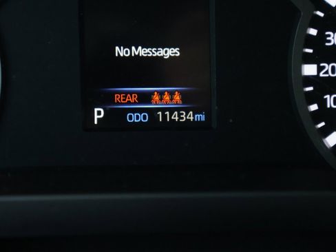 Used 2025 Toyota Tundra SR5 image 29