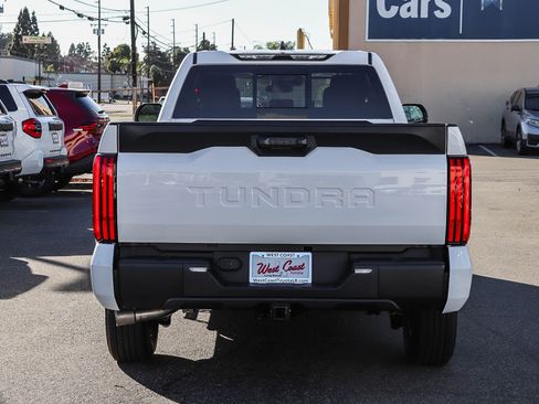 New 2026 Toyota Tundra SR image 8
