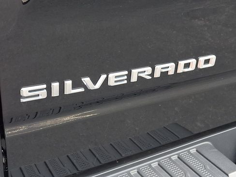 Used 2024 Chevrolet Silverado 1500 Custom AWD/4WD image 28