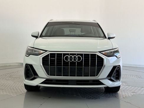 Used 2021 Audi Q3 2.0T Premium w/ Convenience Package AWD/4WD image 6