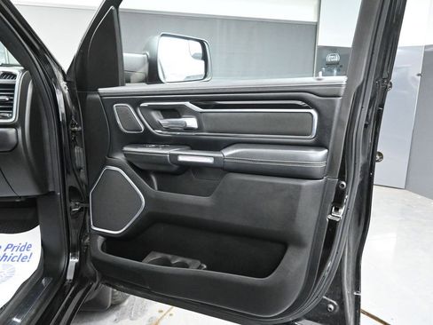 Used 2019 RAM 1500 Laramie image 18