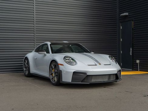 Certified 2026 Porsche 911 GT3 RWD image 7