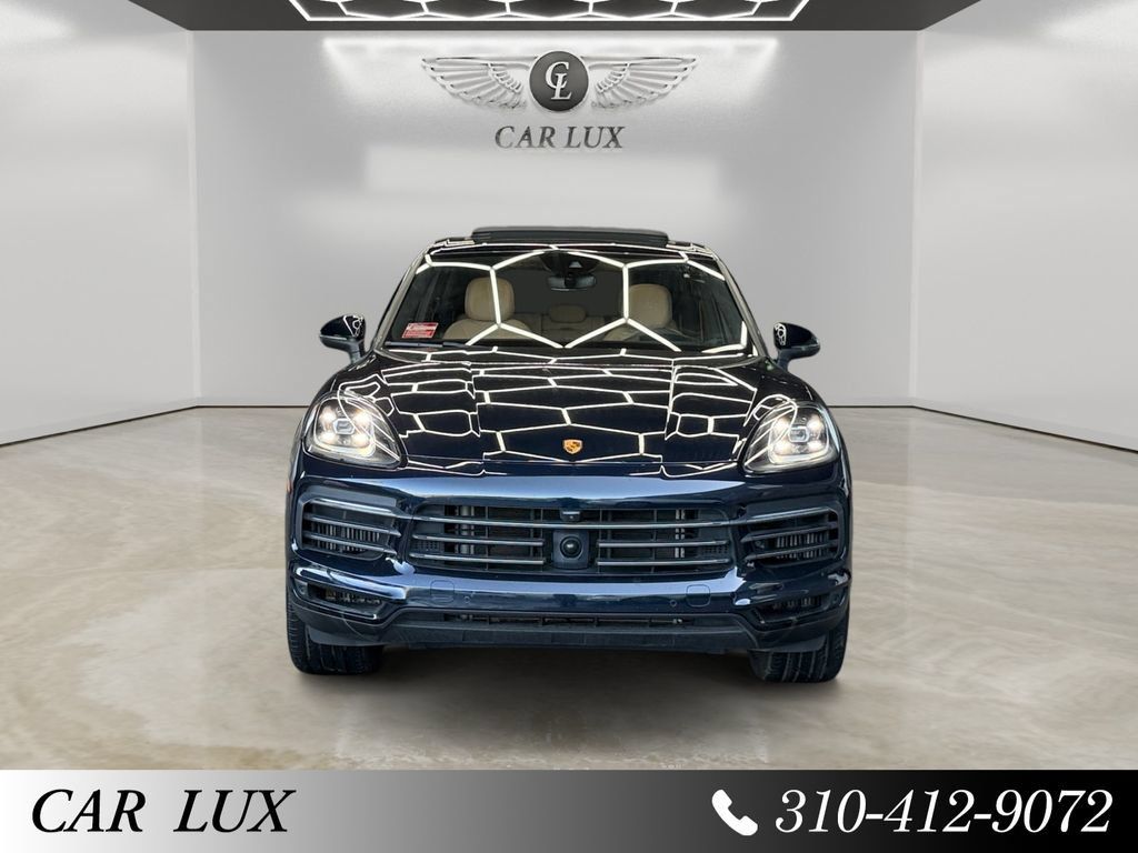 Used 2023 Porsche Cayenne Platinum Edition AWD/4WD image 8