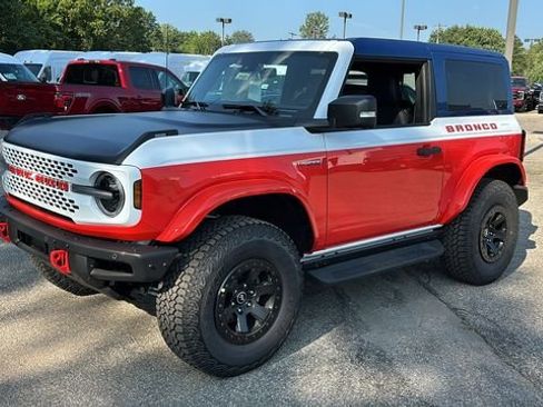 New 2025 Ford Bronco Stroppe Edition image 2