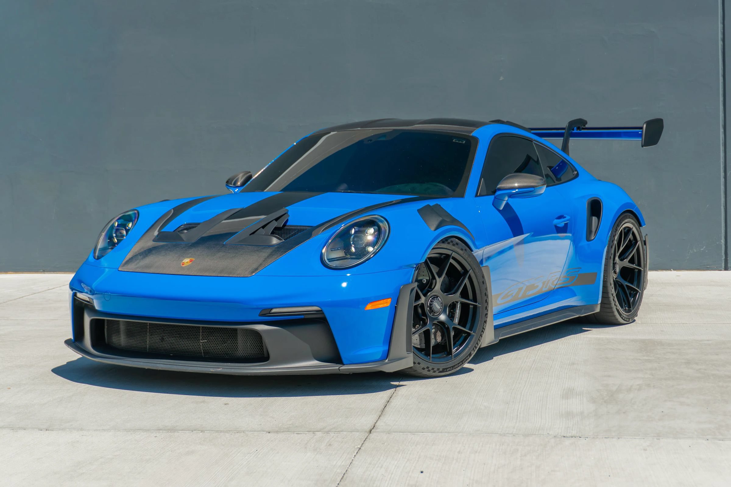 Used 2024 Porsche 911 GT3 RS RWD image 3