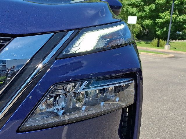 Used 2023 Nissan Rogue SL w/ SL Premium Package AWD/4WD image 9