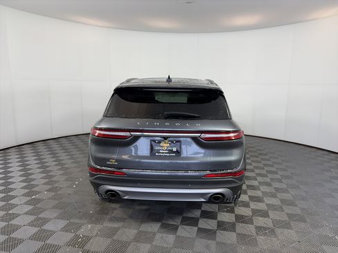 Used 2022 Lincoln Corsair Standard w/ Equipment Group 101A image 9