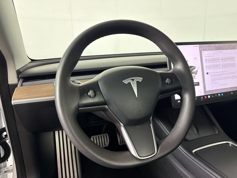 Used 2021 Tesla Model 3 Long Range AWD/4WD image 11