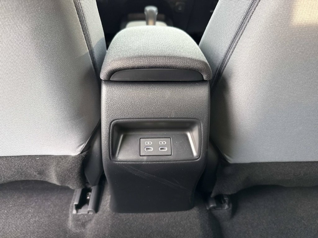 Used 2026 Toyota Corolla SE FWD image 19