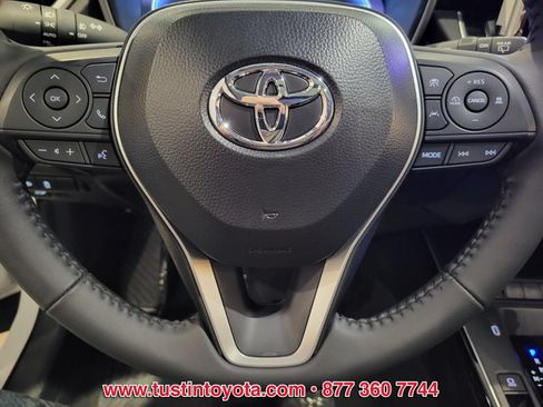 Certified 2026 Toyota Corolla Cross XLE w/ Convenience Package FWD image 17