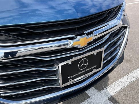 Used 2025 Chevrolet Malibu LT image 30