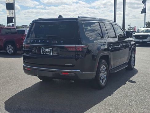 Used 2022 Jeep Wagoneer Series I RWD image 5