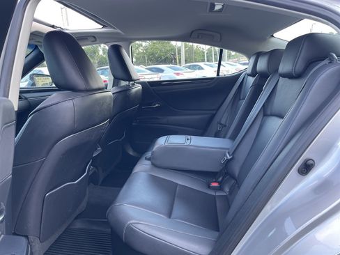 Used 2020 Lexus ES 300h w/ Premium Package FWD image 24