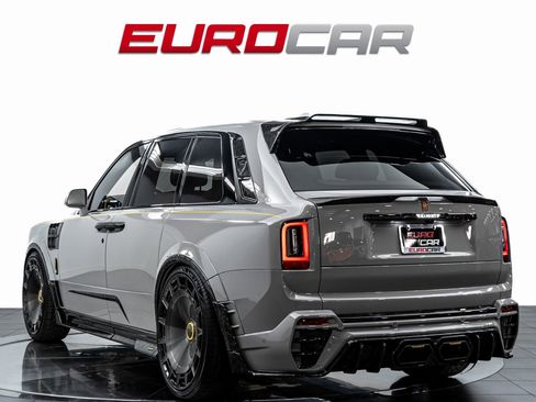 Used 2026 Rolls-Royce Cullinan image 4