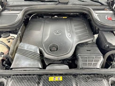 Used 2024 Mercedes-Benz GLS 450 4MATIC w/ AMG Line Exterior image 39