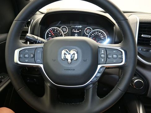 New 2026 RAM 1500 4x4 Crew Cab image 13