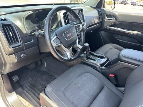 Used 2020 GMC Canyon SLE w/ Elevation Edition RWD image 18