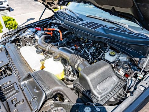 Used 2024 Ford F150 Lariat w/ Equipment Group 502A High AWD/4WD image 47