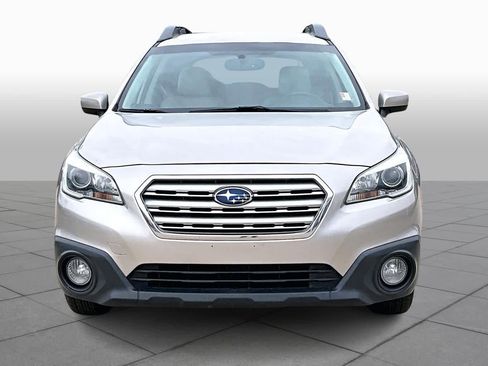 Used 2015 Subaru Outback 2.5i Premium image 4