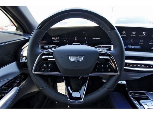 New 2026 Cadillac Lyriq Premium Luxury image 13