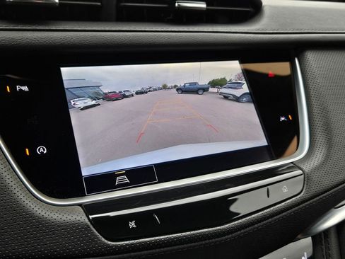 Certified 2024 Cadillac XT6 Luxury w/ LPO, Floor Liner Package image 19