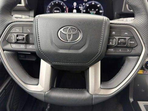 New 2026 Toyota 4Runner 4WD image 24