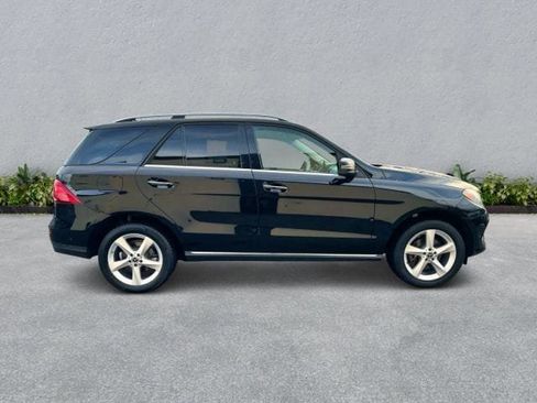 Used 2017 Mercedes-Benz GLE 350 4MATIC w/ Premium 1 Package image 5