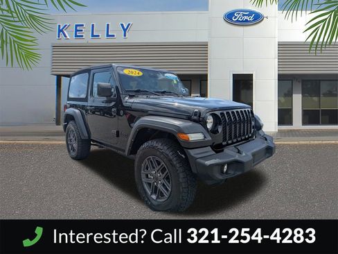 Used 2024 Jeep Wrangler Sport AWD/4WD image 4