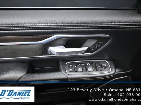 Used 2022 RAM 1500 Laramie AWD/4WD image 24