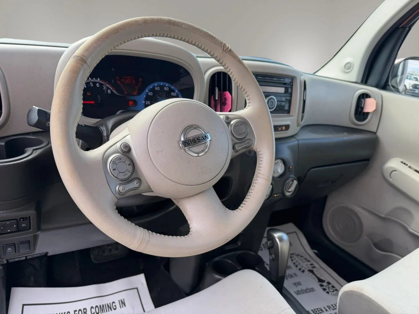 Used 2011 Nissan Cube 1.8 S w/ Interior Designer Pkg FWD image 11