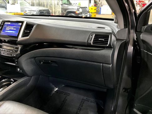 Used 2020 Honda Ridgeline RTL-E image 18