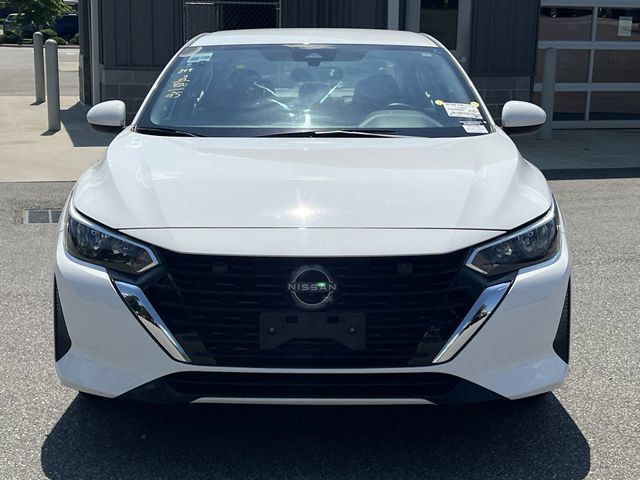 Used 2025 Nissan Sentra SV FWD image 16