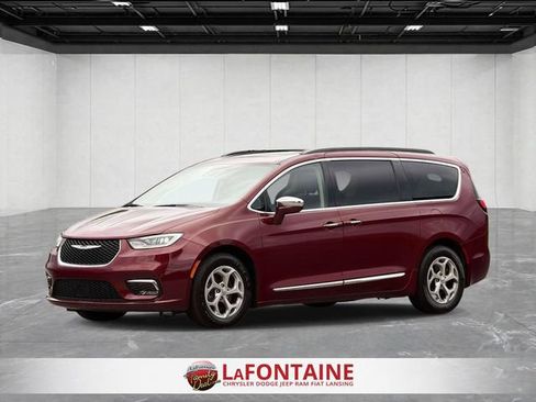 Used 2022 Chrysler Pacifica Limited FWD image 1