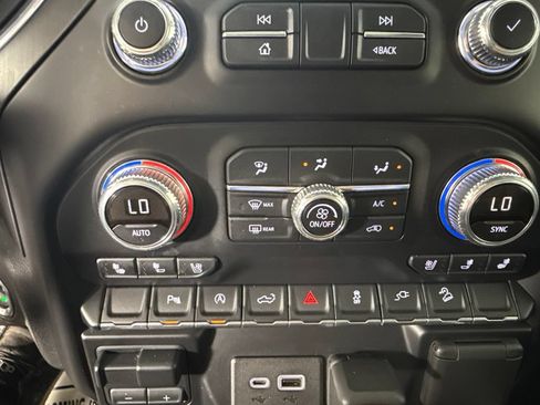 Used 2019 GMC Sierra 1500 AT4 w/ AT4 Premium Package AWD/4WD image 23