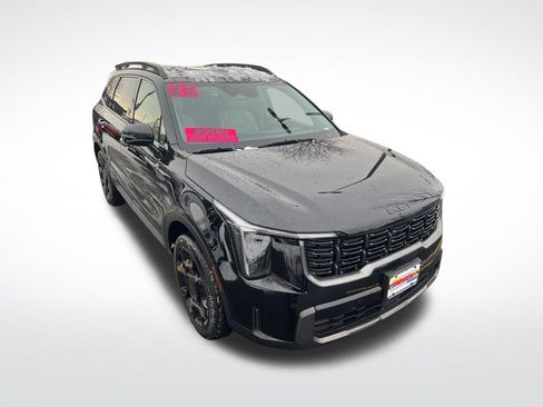 Certified 2025 Kia Sorento X-Line EX image 37