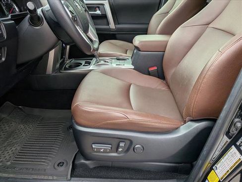 Used 2024 Toyota 4Runner Limited image 14