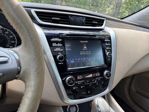Used 2018 Nissan Murano Platinum w/ Cargo Package FWD image 14