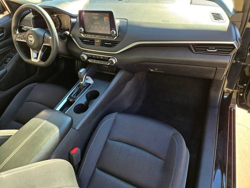 Used 2020 Nissan Altima 2.5 S FWD image 19