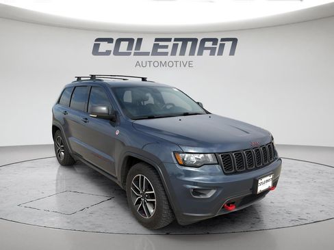 Used 2020 Jeep Grand Cherokee Trailhawk AWD/4WD image 7