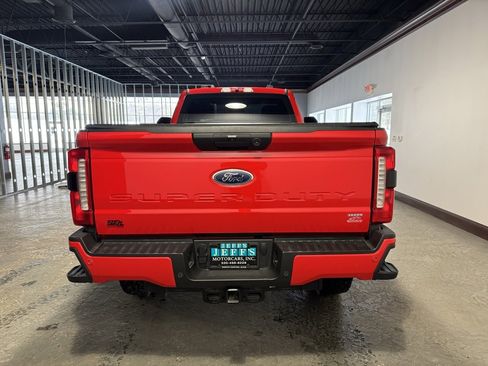 Used 2024 Ford F250 XL w/ STX Appearance Package image 5