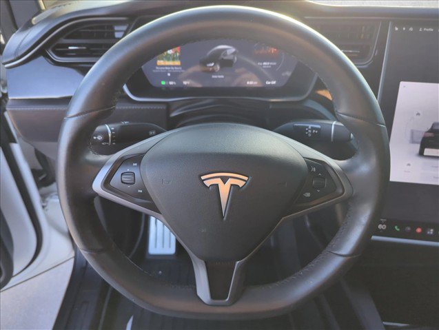 Used 2018 Tesla Model X 75D AWD/4WD image 16