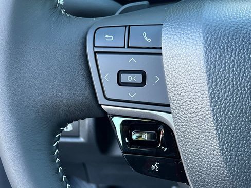 New 2026 Toyota Camry SE FWD image 24