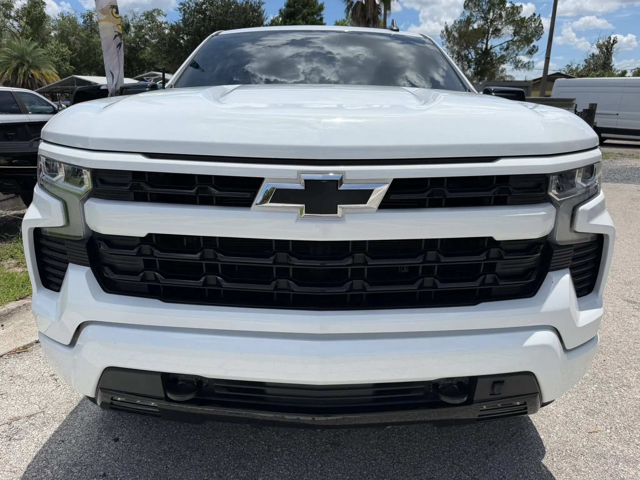 Used 2023 Chevrolet Silverado 1500 RST RWD image 2