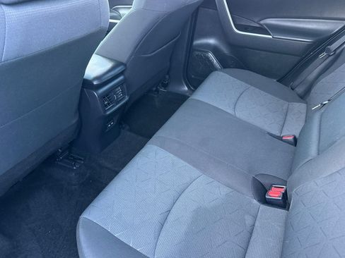 Used 2024 Toyota RAV4 XLE AWD/4WD image 25