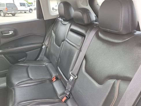 Used 2018 Jeep Compass Limited AWD/4WD image 23